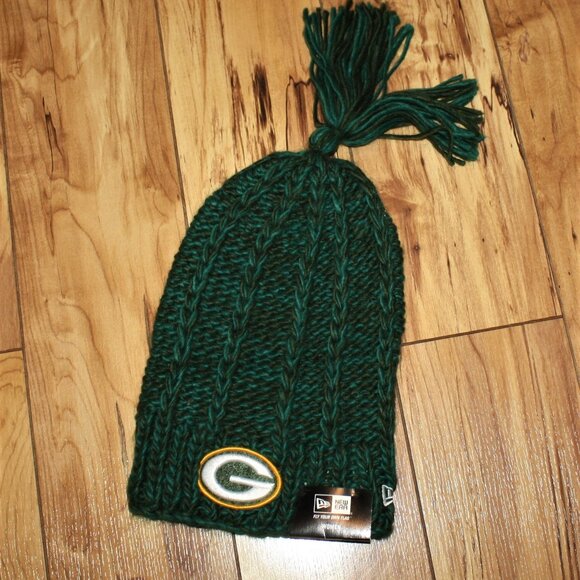 Brett Favre Jersey size M with New Era Packers beanie - Picture 2 of 2